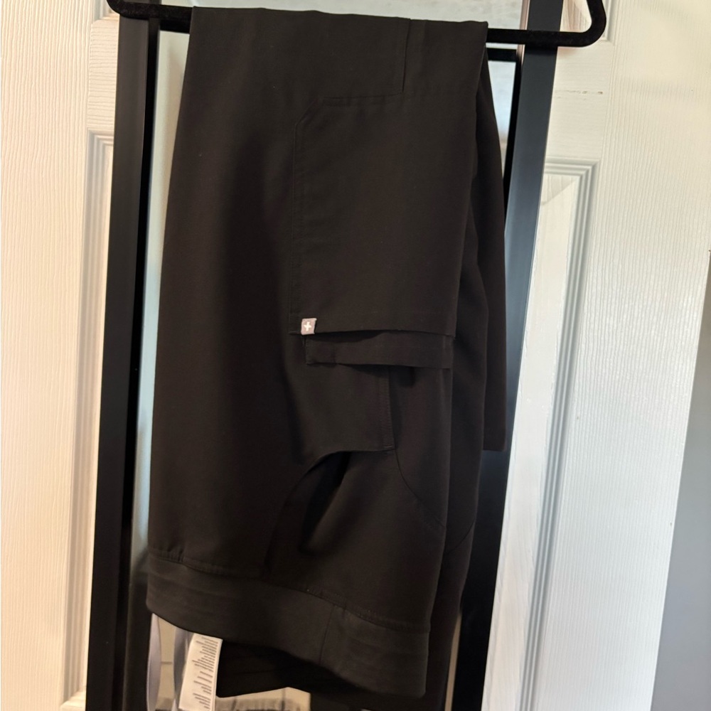 Figs Livingston scrub pants